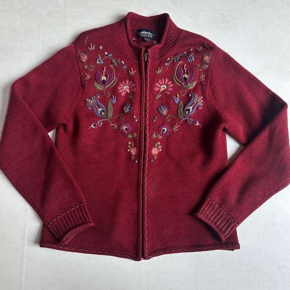 Icelandic Design Sweaters - Icelandic Design Merino Wool Embroidered Zip Up Cardigan Sweater